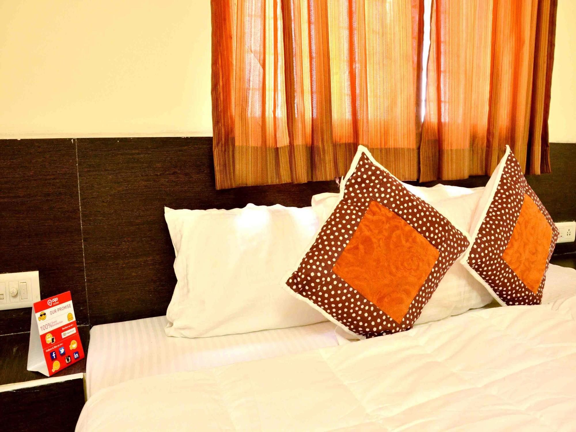 Hotel Vijay Nagar 印多尔 外观 照片