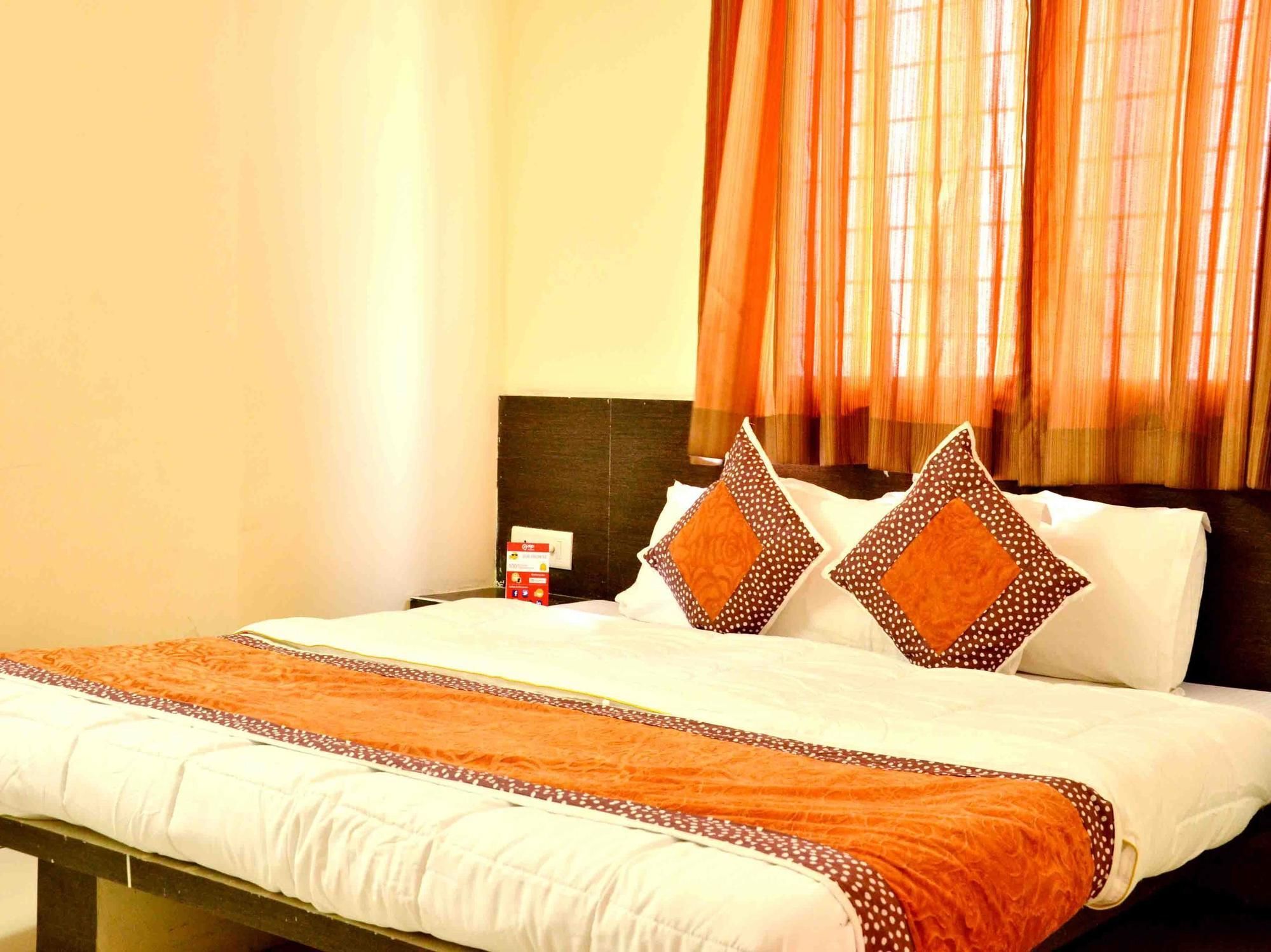 Hotel Vijay Nagar 印多尔 外观 照片